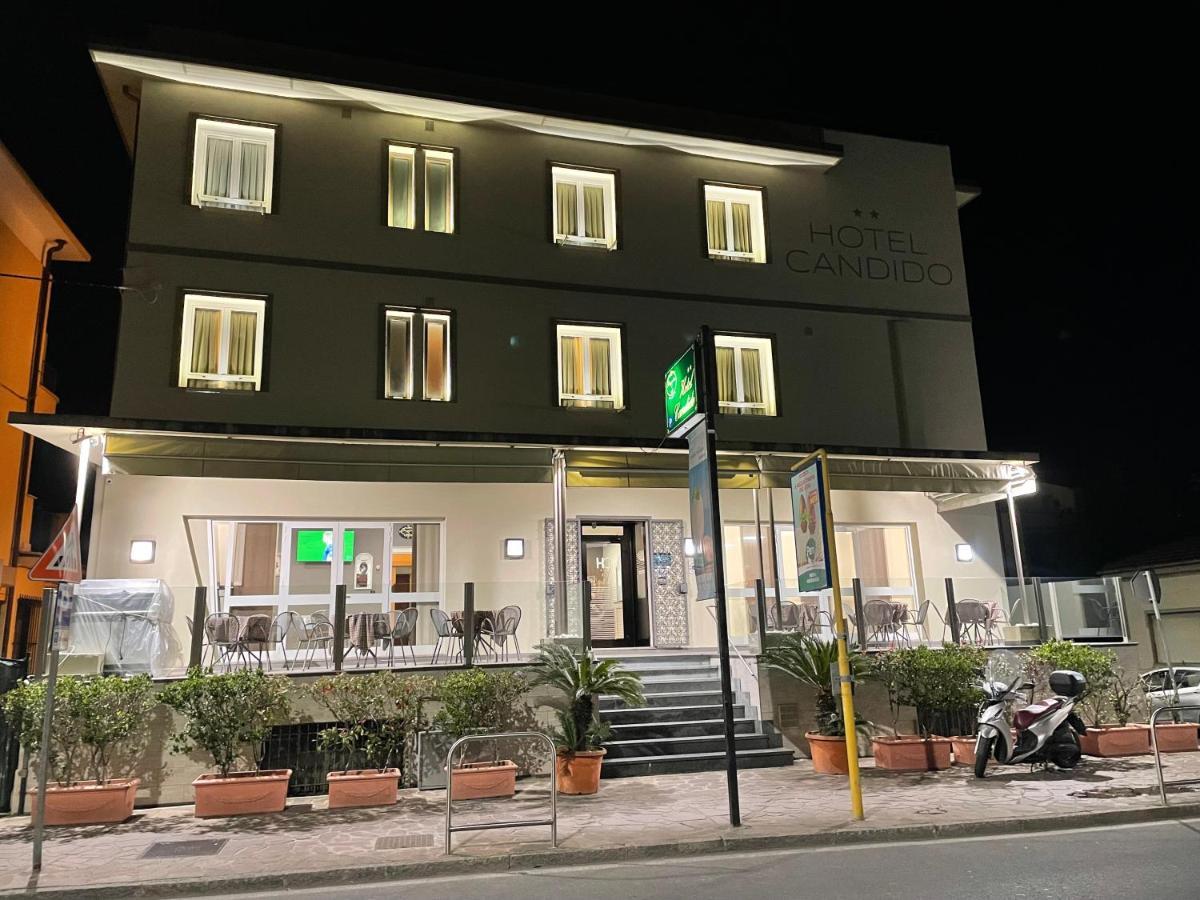 Hotel Candido Diano Marina Exterior foto